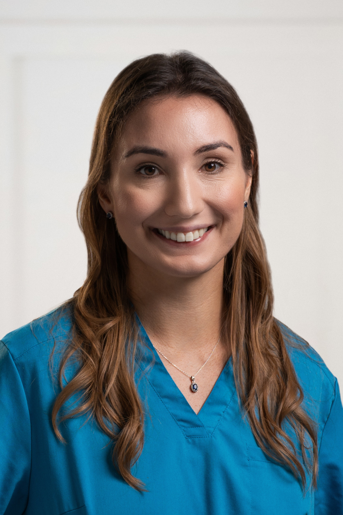 Dra. Raquel Silva